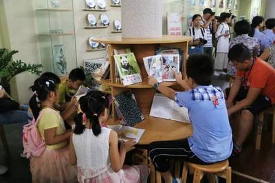 快约起来,南宁这个地方可以观家训、听家事、学家风~