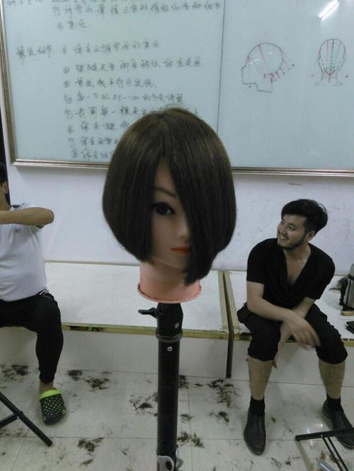 南宁美发学校那家教的好,老师认真负责,课堂可以实操吗 请各位推荐好吗